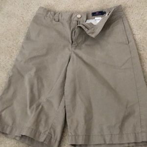 Excellent condition boys Vineyard Vines Shorts 16